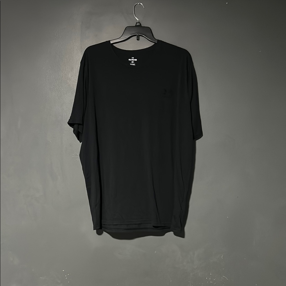 Under Armour Tshirt